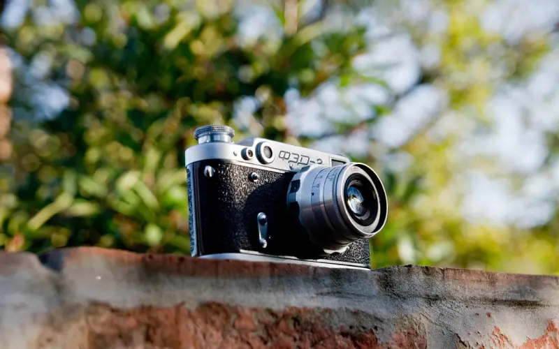 约会中2个技巧，让她愿意跟你牵手！