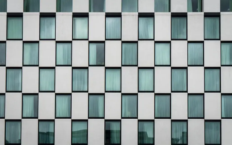 从偶像剧中总结的4个壁咚经验