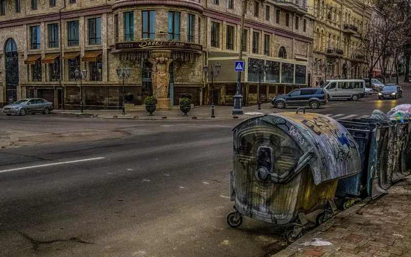 一个擦肩，一别一生