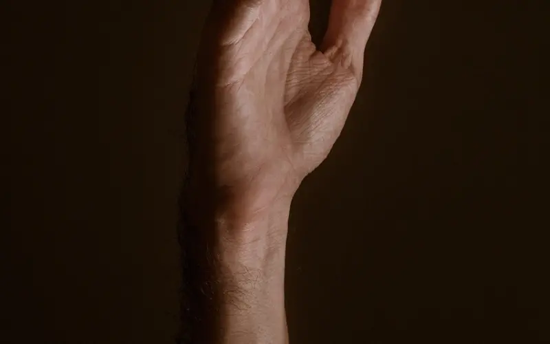 真实的浪漫邂逅，缘来就在触碰之间