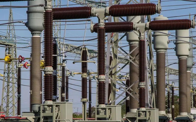 分手后一次次向前男友表达心意，他却不为所动？