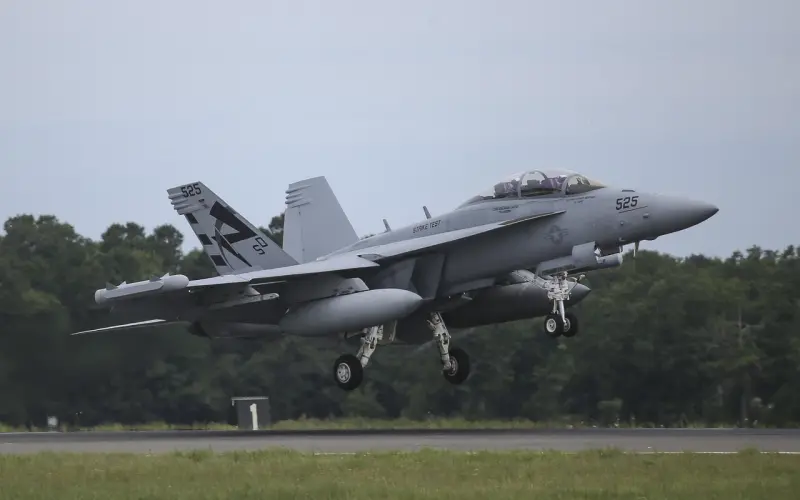 网恋三年，你特么是大diao萌妹