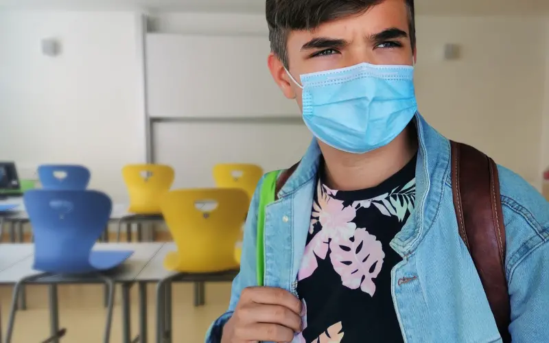 暧昧的异性朋友之间，通常有这几个表现！