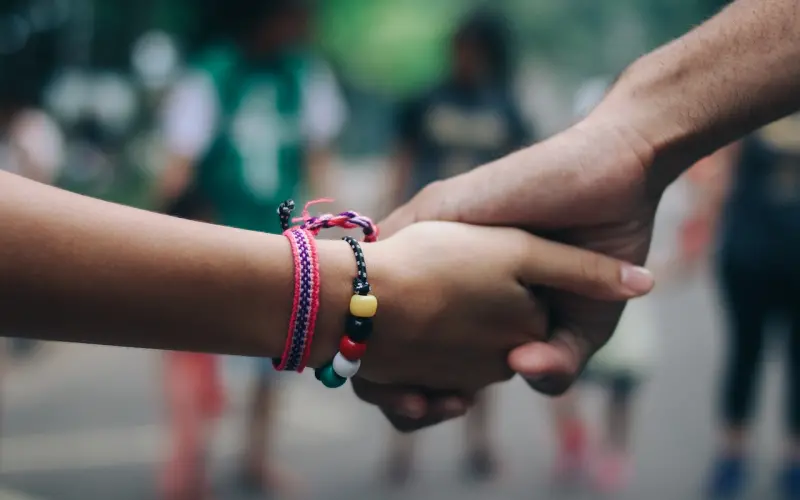 作为一个男人，遇到女人要红包该怎么办？