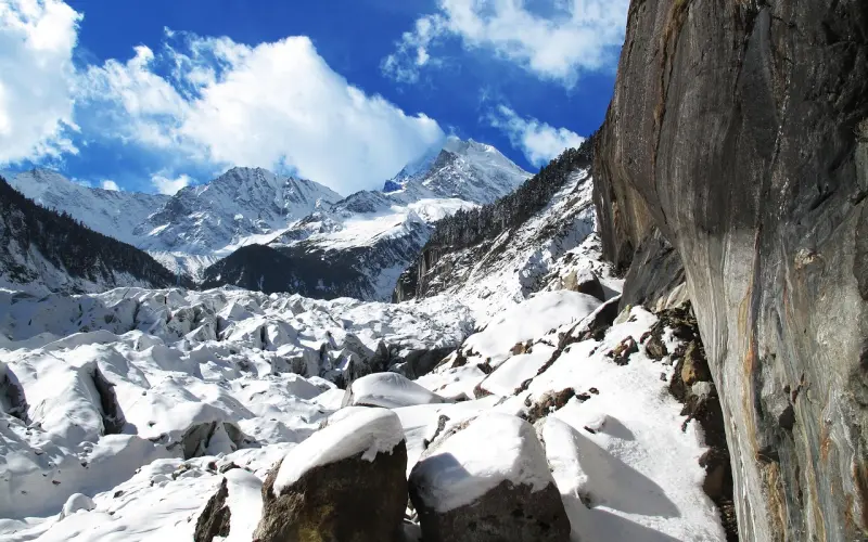 和刚认识的妹子聊天，让她跟定你！