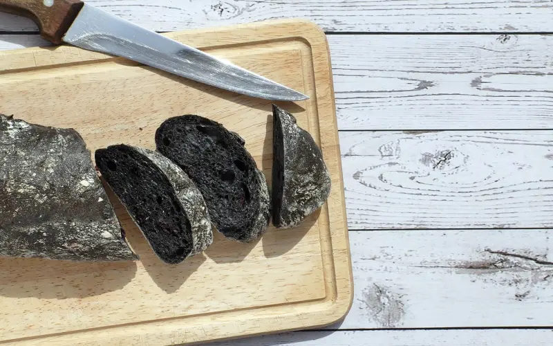 这样聊天，单刀直入，强势聊进她心里