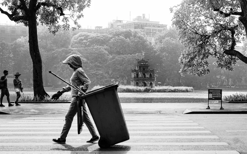 聊天详解：如何从情感垃圾桶，变成让女生跪舔的男神？