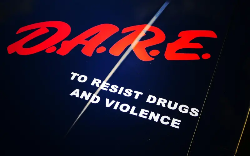 你敢不敢嫁给他？