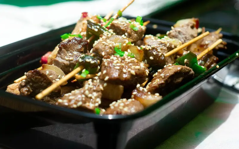 这样做只是葬送爱情，不是挽回爱情