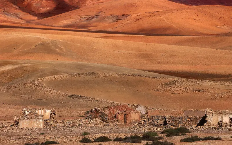 别让狭隘的“朋友圈”毁掉你的人生
