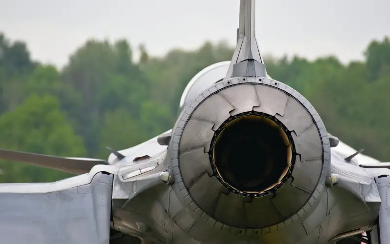 情感咨询：男友大我16岁，他说不会和我结婚我该分手吗