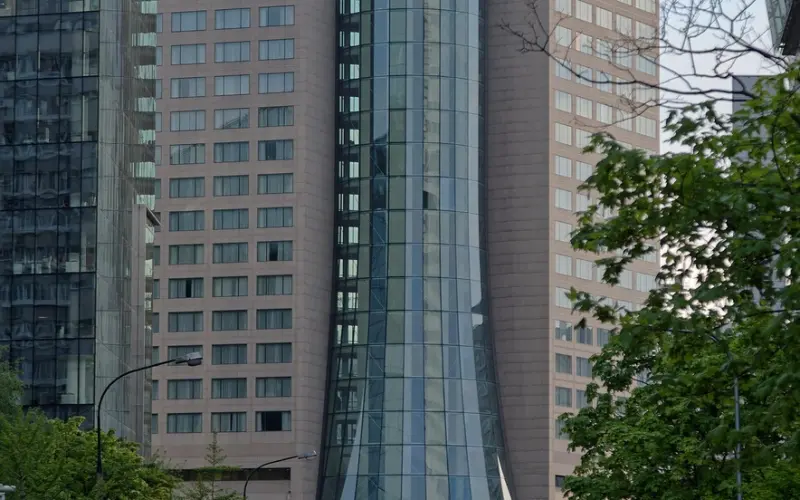 情感咨询：沟通是表达感受，而不是质疑对方