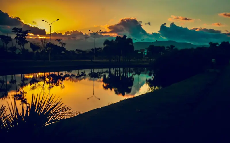 情感咨询：十年如一日，夫妻恩爱就是那么简单！