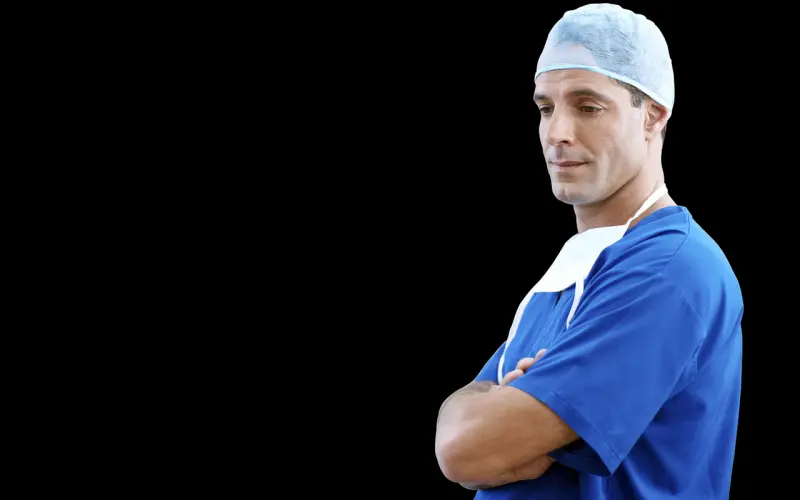 情感咨询：老公让我回去考事业单位不然就离婚怎么办？