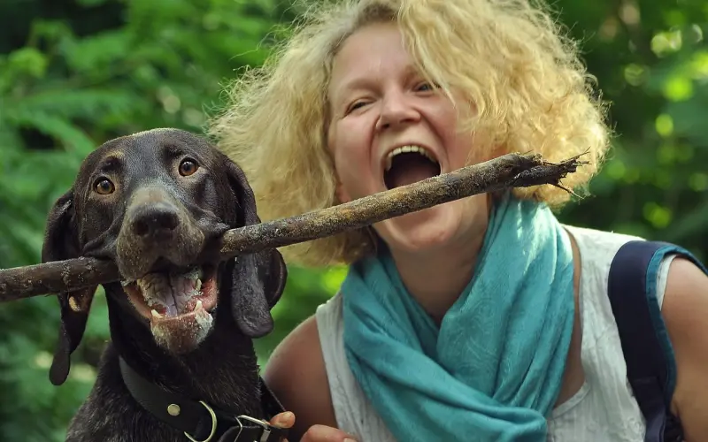 情感咨询师：一生气就回娘家能理解，但做法终究是不明智的