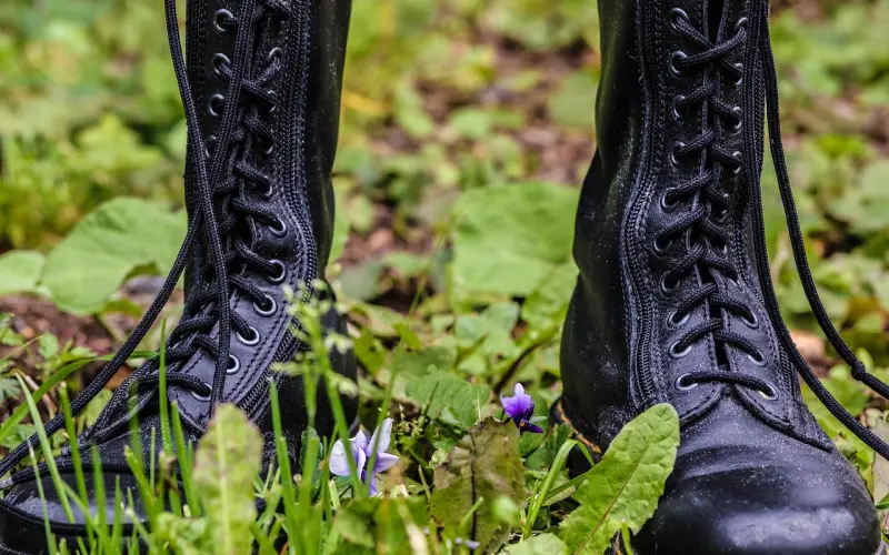 每个把妹高手，都想拥有一双Dr. Martens