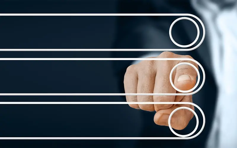 每个人都幻想过一次办公室恋情