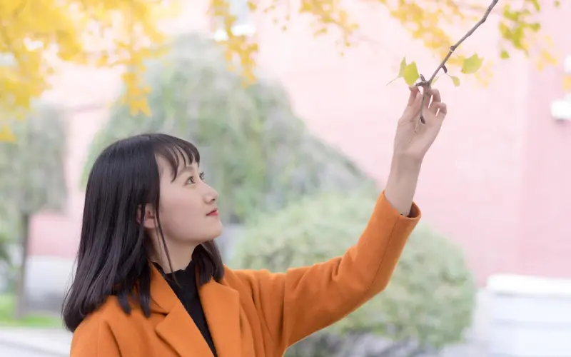 浩然：我们平常那么会说，为什么跟女生无话可说？