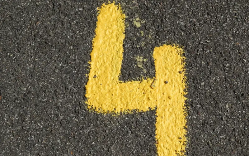 女生喜欢你的四个暗示，你发现了吗？