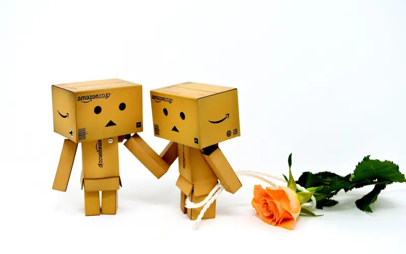 高分妹：我每月花8000元干这些事情，你花200元请顿饭就想睡我？