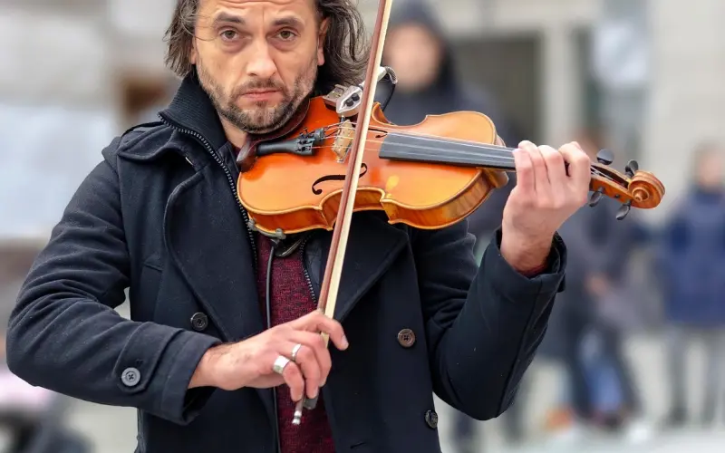 怎么才能使前男友主动找你？试试二次吸引