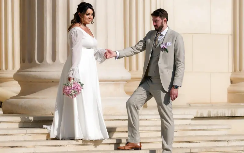 生活方式完全不同的两个人，如何经营感情和婚姻？