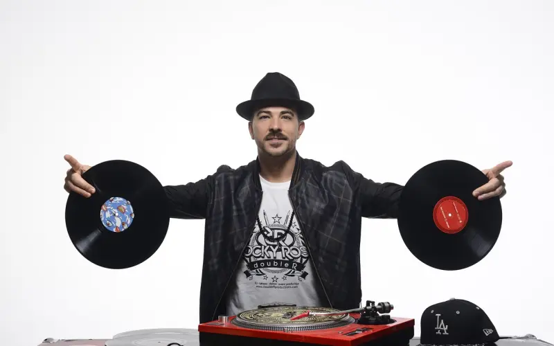 分手后前男友断断续续联系你怎么挽回