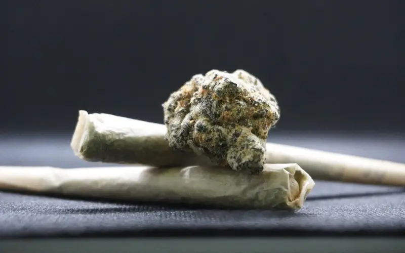 面对渣男已婚上司的骚扰，我该如何应对？