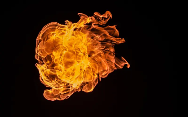 如何打造微信朋友圈，让女生对你有好感！