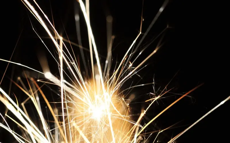 如何挽回一段感情？八个有效方法帮你重燃爱的火花