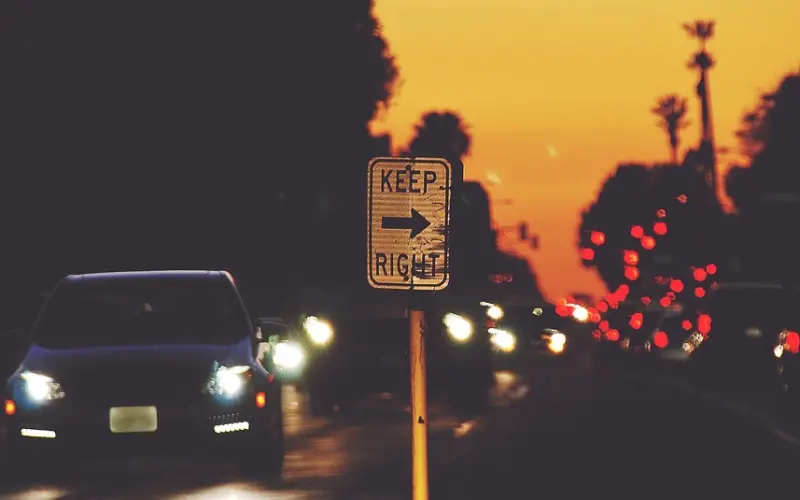 在军队怎么对女友继续保持吸引