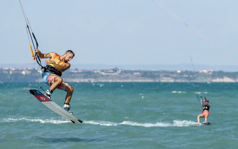 如何激发布男保护欲？