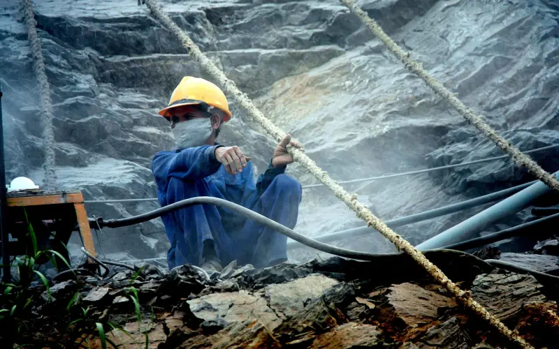 我自己作死和男友分手了，现在很后悔，我该怎么去和好呢