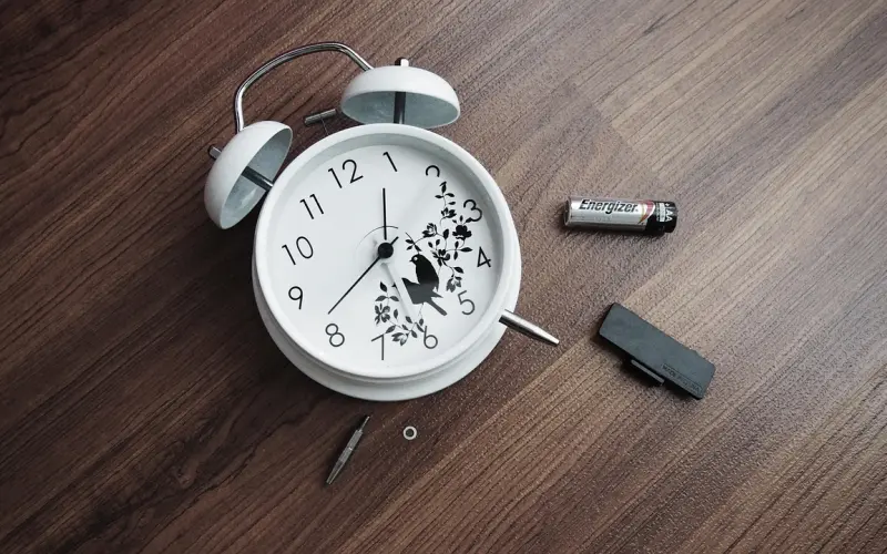 我自己作死和男友分手了，现在很后悔，该怎么挽回他呢