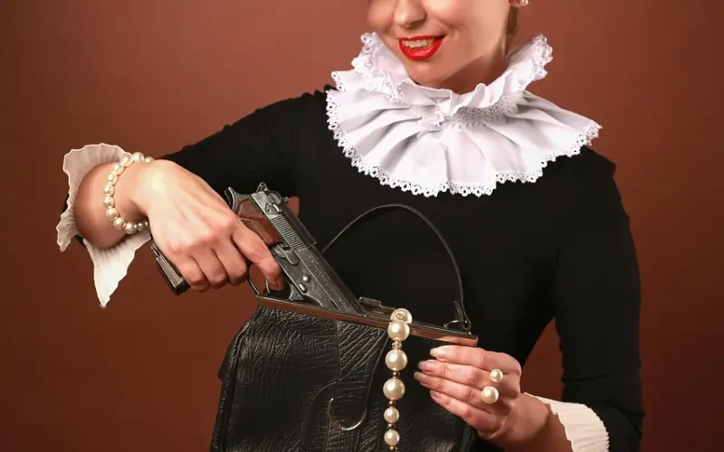 发现老婆出轨了，我该怎么办