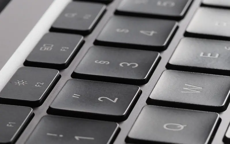 听说今天做了这件事的人，明年情人节就不是一个人过了