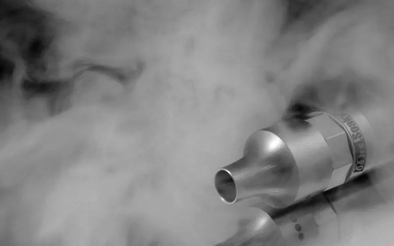 “我努力十年考上985，最后成了全职太太。”