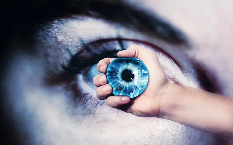 恋爱中，女人这么做能把握主动权