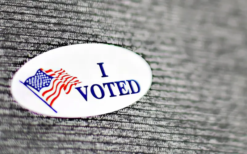 为了打败小三，我去报了总裁班，结果我出轨了......