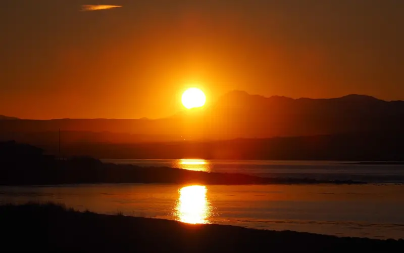 不是他的真心太少，而是你的格局不够