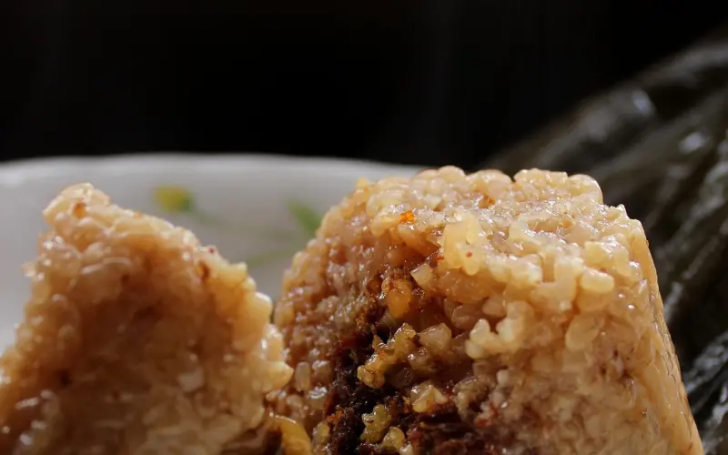 学会这几个聊天技巧，端午节让她跟你回家