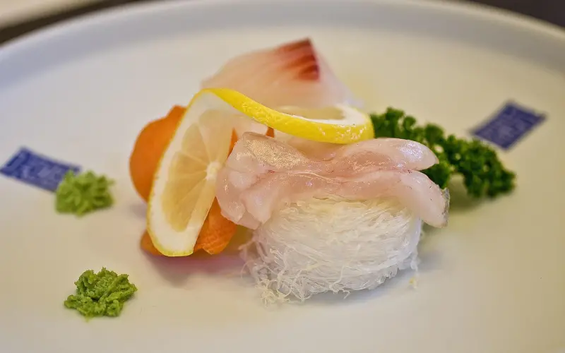 “我们还是做回朋友吧”