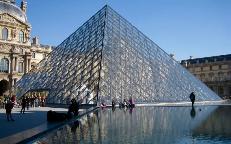 Lisa | 我是你的朱砂痣，亦是你的明月光