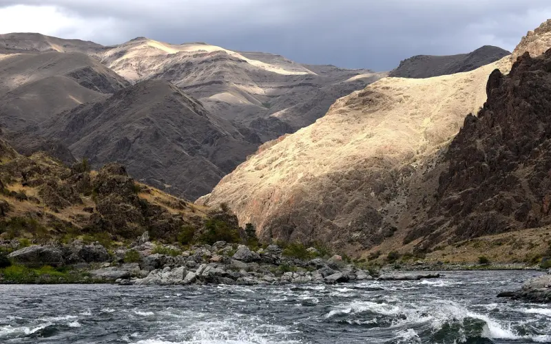 刘亦菲宋承宪分手：『聚少离多』成为新一代感情杀手