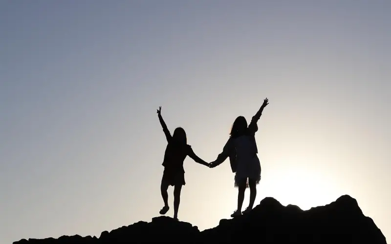 爱对人，永远比爱上人更重要！