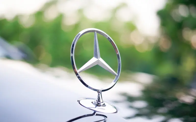 奔驰星徽女神评选 ▏@百合网 @小两口资深用户火速报名！