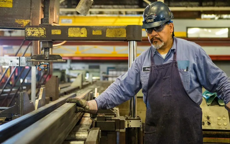 女朋友和我分手好几天了，我用各种方法去挽回她都没用，我该怎么办才能挽回她