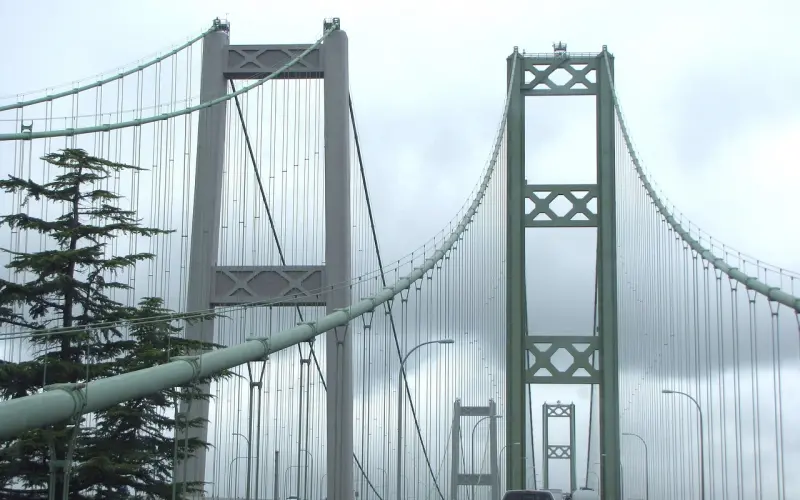 女朋友说和我分手之后就搬走了，我该怎么去挽回她