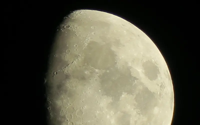 女友对我的索取越来越多，怎么办