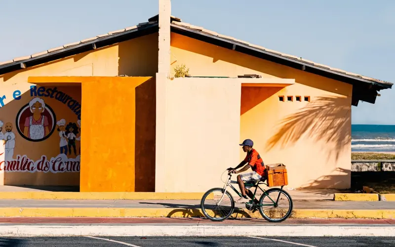 老公和表妹暧昧来往还说我心机深，我该怎么办？